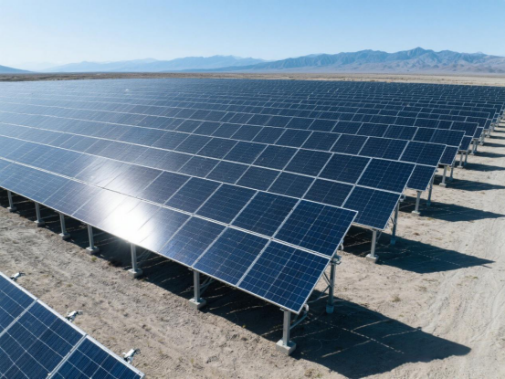 The "invisible" efficiency killer in photovoltaic power plants: All about inverter current monitoring technology.