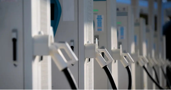 Design of B-Type Leakage Current Detection in High-Voltage Charging Systems: Standard Requirements, Implementation Challenges, and Engineering Solutions